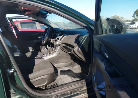 2014 Chevrolet Cruze 1Lt Auto z USA, uszkodzony, nr VIN 1G1PC5SB1E7151065